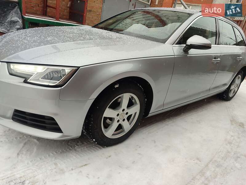 Универсал Audi A4 2016 в Хмельницком