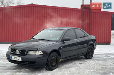 Седан Audi A4 1999 в Києві