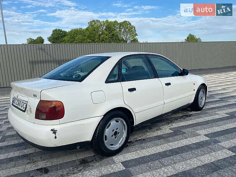 Седан Audi A4 1995 в Кременчуці фото 6 Седан Audi A4 1995 в Кременчуці