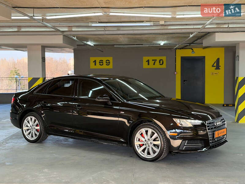 Седан Audi A4 2018 в Одессе