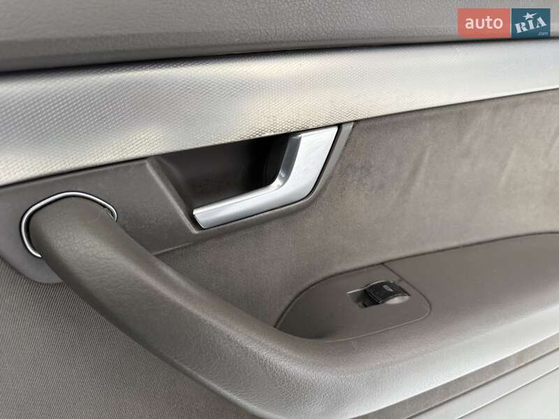 Седан Audi A4 2002 в Ровно фото 36 Седан Audi A4 2002 в Ровно