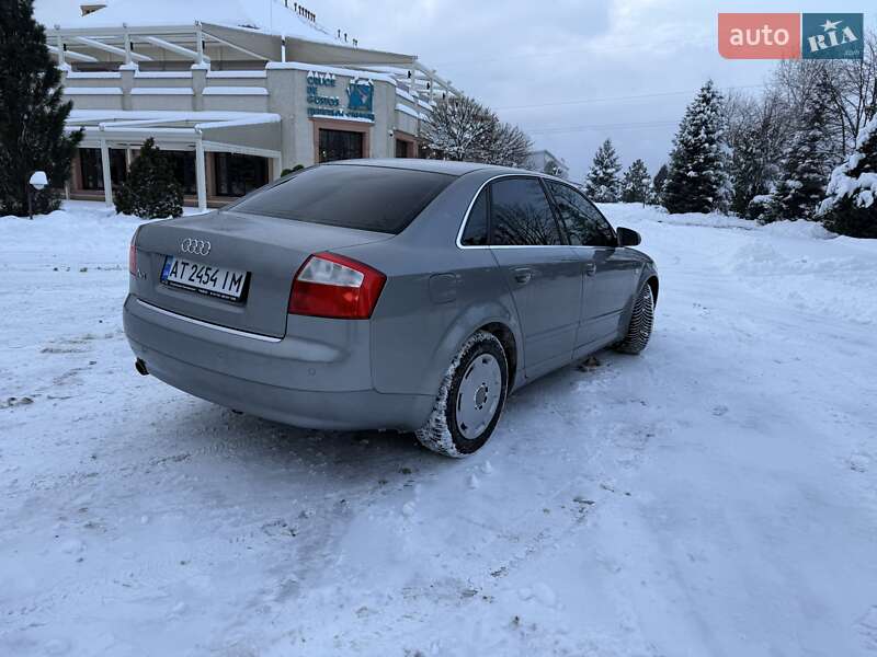 Седан Audi A4 2004 в Ивано-Франковске
