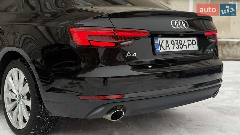 Седан Audi A4 2015 в Киеве