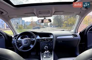 Седан Audi A4 2012 в Черкассах