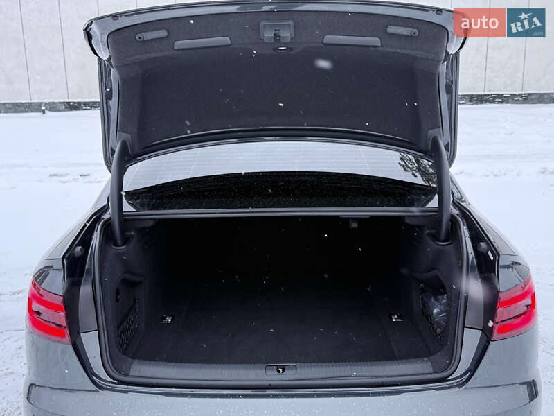 Седан Audi A4 2019 в Киеве фото 31 Седан Audi A4 2019 в Киеве