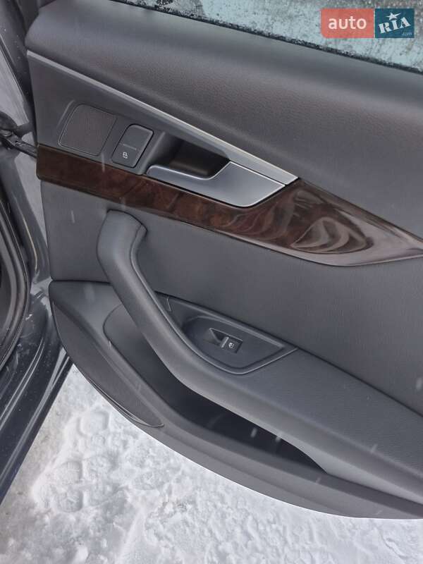 Седан Audi A4 2016 в Киеве фото 21 Седан Audi A4 2016 в Киеве