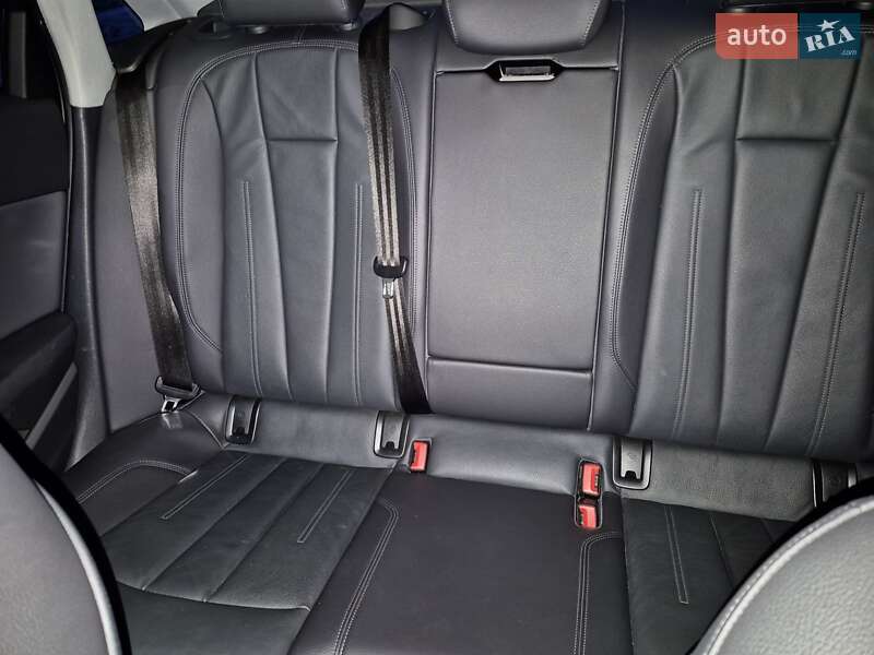 Седан Audi A4 2016 в Киеве фото 30 Седан Audi A4 2016 в Киеве