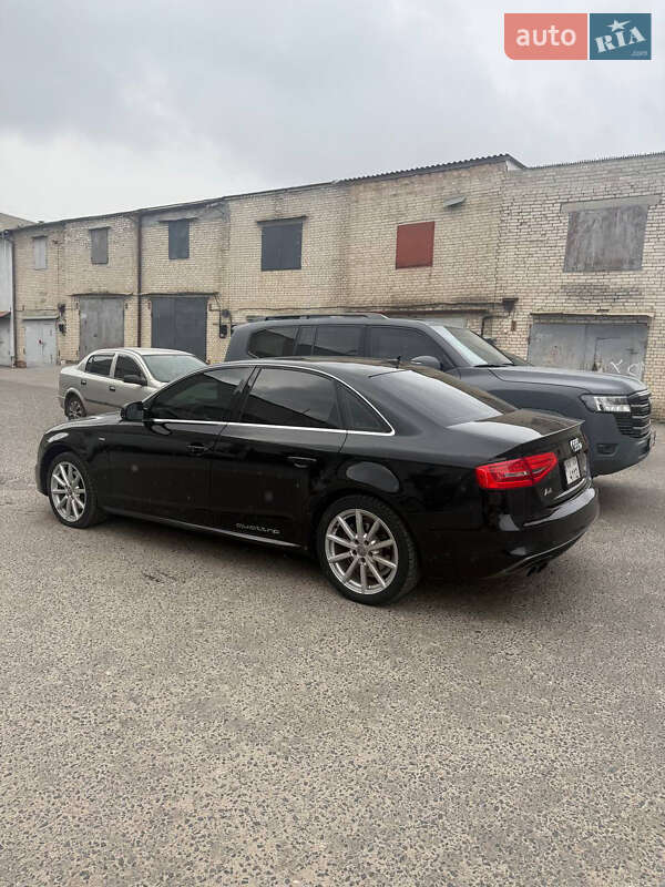 Седан Audi A4 2015 в Киеве