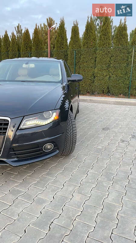 Седан Audi A4 2012 в Одессе
