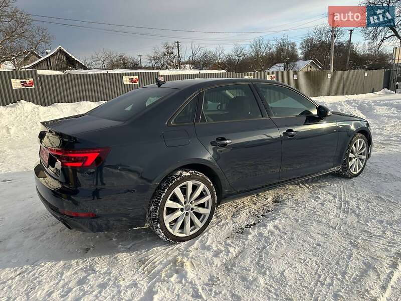 Седан Audi A4 2018 в Львове