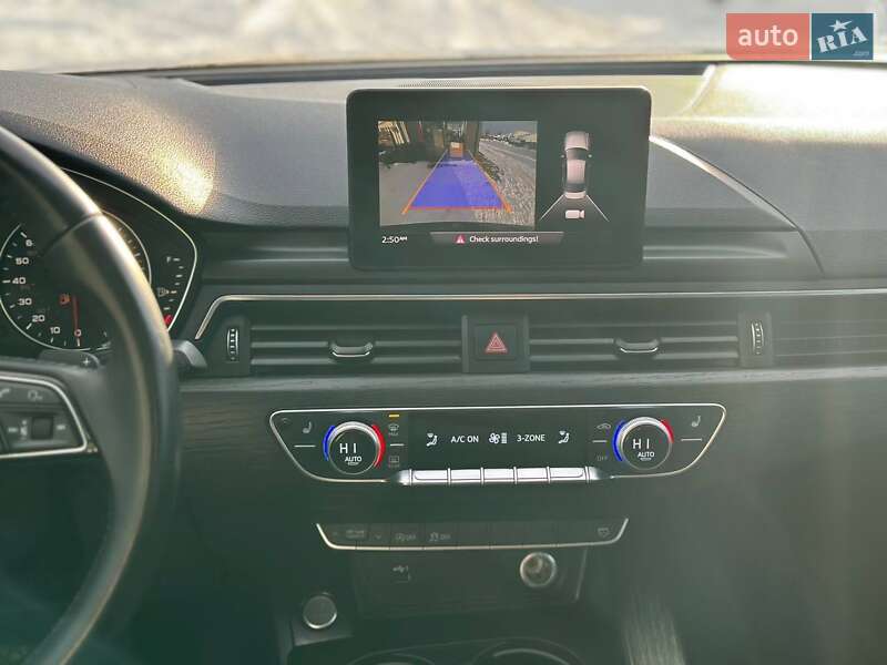 Седан Audi A4 2018 в Львове