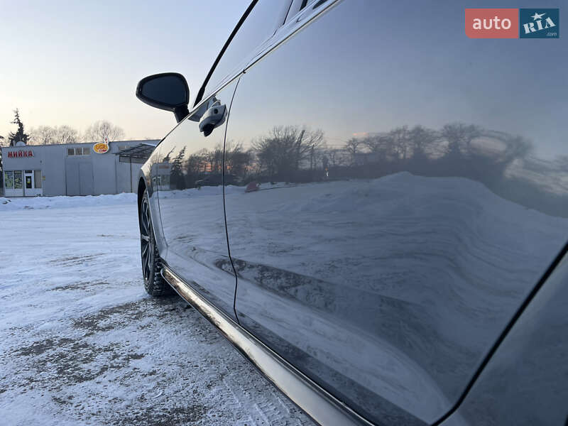 Седан Audi A4 2016 в Киеве