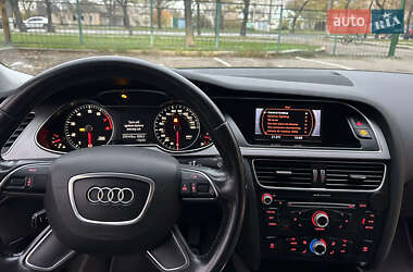 Седан Audi A4 2012 в Херсоне
