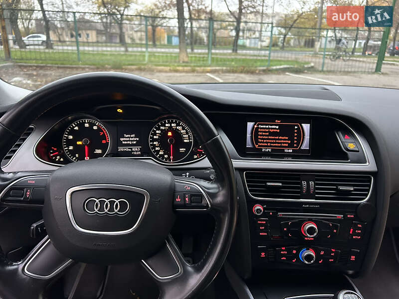Седан Audi A4 2012 в Николаеве