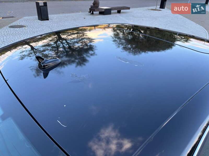 Седан Audi A4 2015 в Винниках