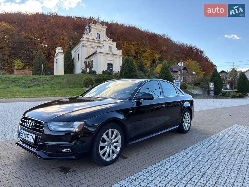 Седан Audi A4 2015 в Винниках