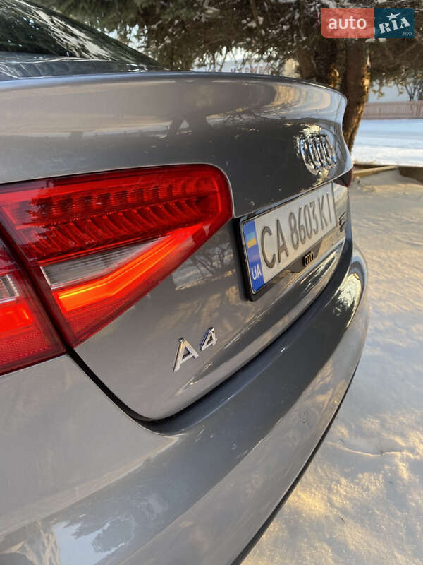 Седан Audi A4 2015 в Полтаве