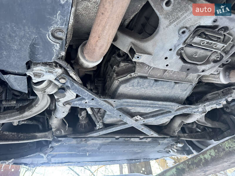 Седан Audi A4 2012 в Киеве