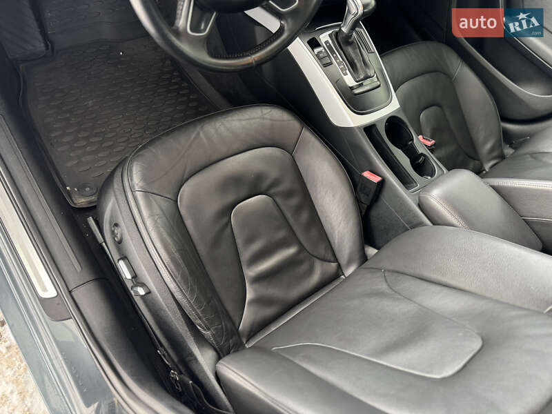 Седан Audi A4 2013 в Хмельницком