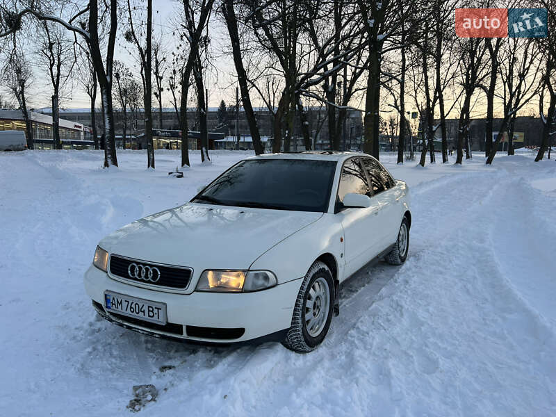 Седан Audi A4 1997 в Хмельницком фото 2 Седан Audi A4 1997 в Хмельницком