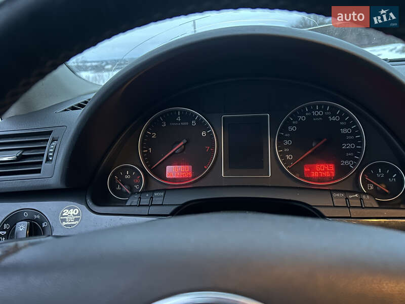 Седан Audi A4 2003 в Полтаве