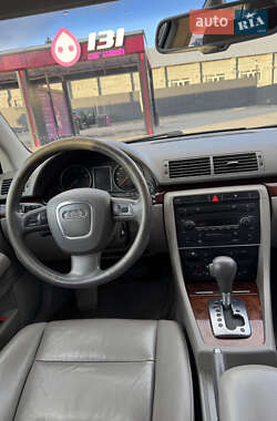 Седан Audi A4 2006 в Львове