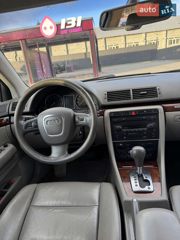 Седан Audi A4 2006 в Львове