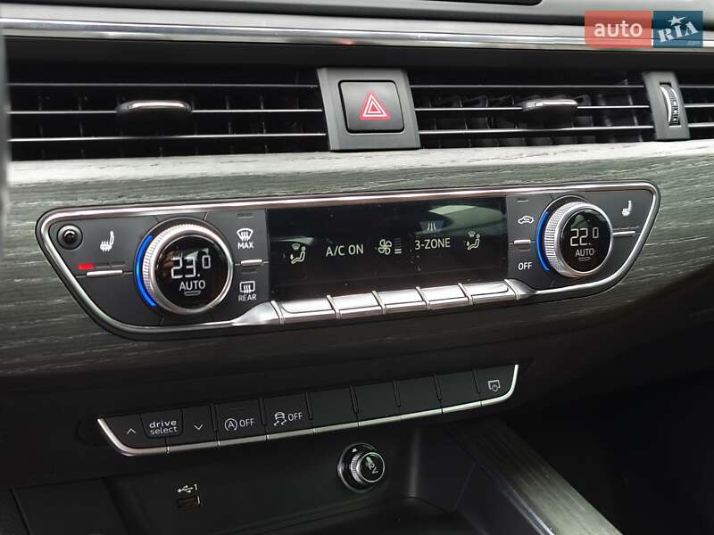 Седан Audi A4 2018 в Днепре