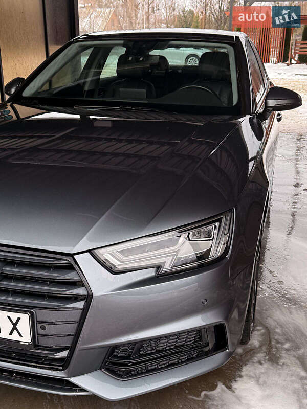Седан Audi A4 2017 в Звягелі