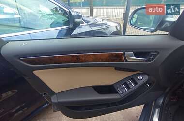 Седан Audi A4 2013 в Кривом Роге