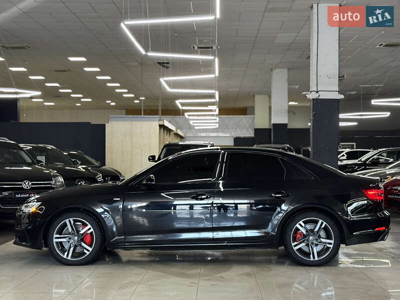 Седан Audi A4 2016 в Миколаєві