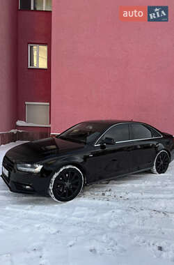 Седан Audi A4 2013 в Киеве