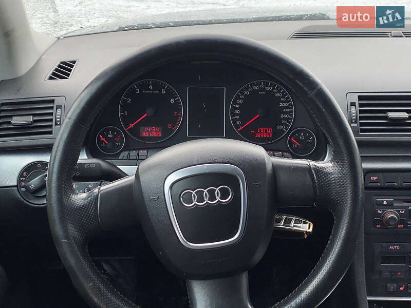 Седан Audi A4 2005 в Лубнах