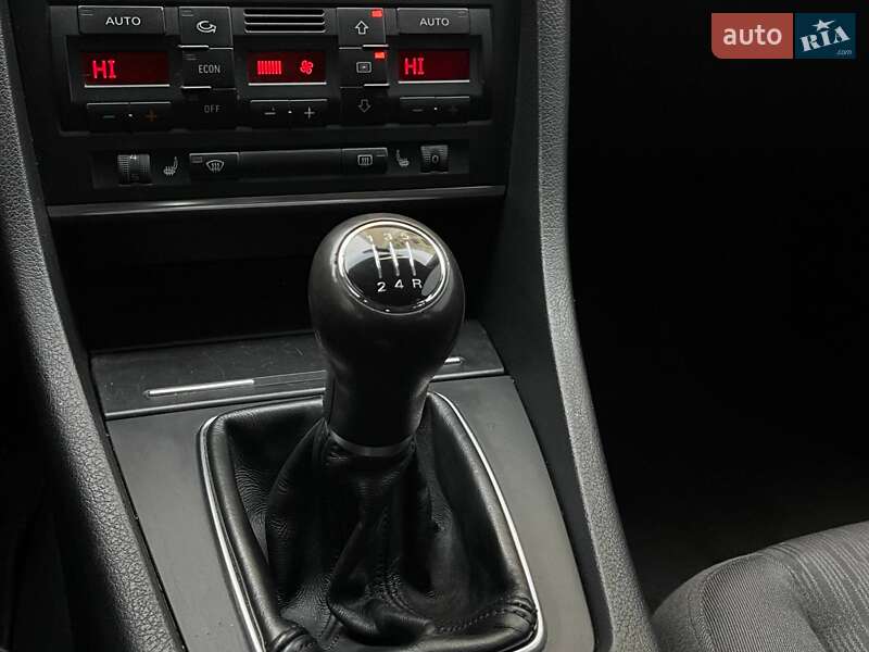 Седан Audi A4 2005 в Миколаєві