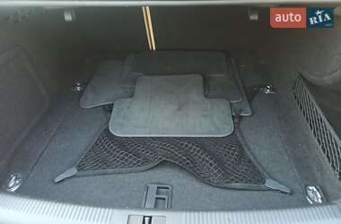 Седан Audi A4 2013 в Кривом Роге