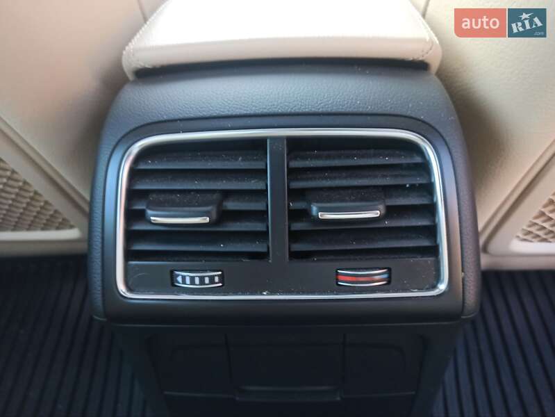 Седан Audi A4 2013 в Кривом Роге