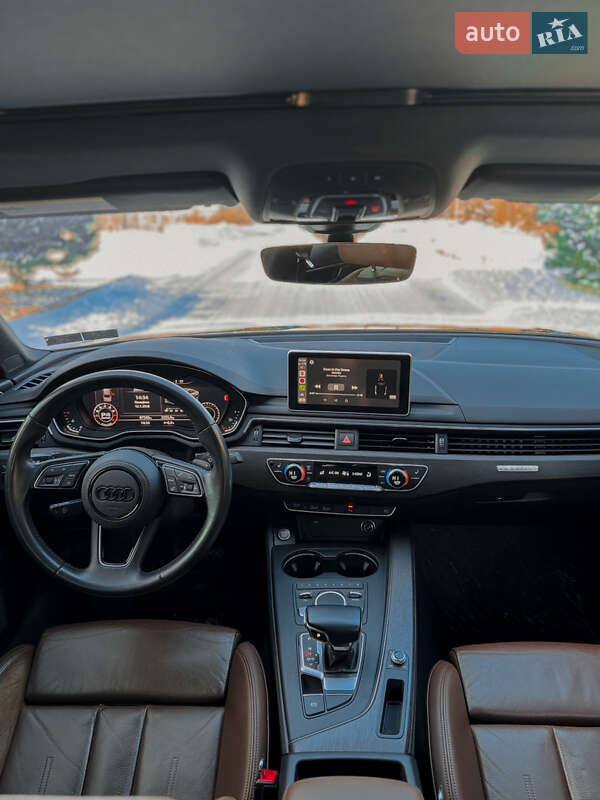 Седан Audi A4 2018 в Днепре