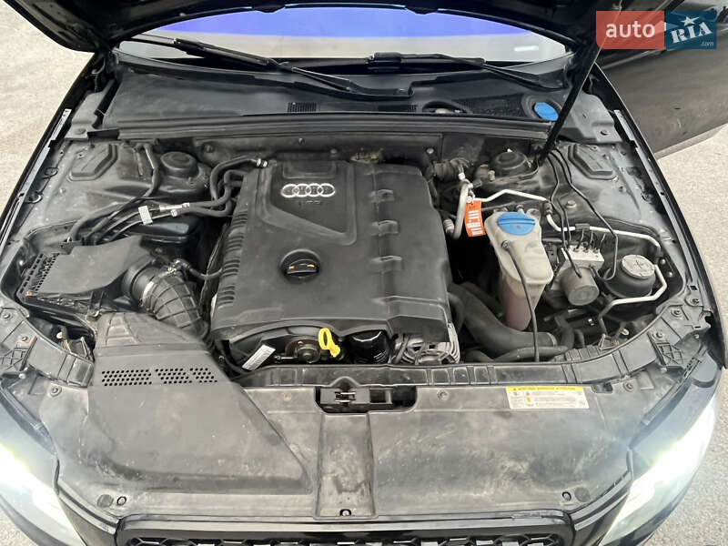 Седан Audi A4 2010 в Каменском