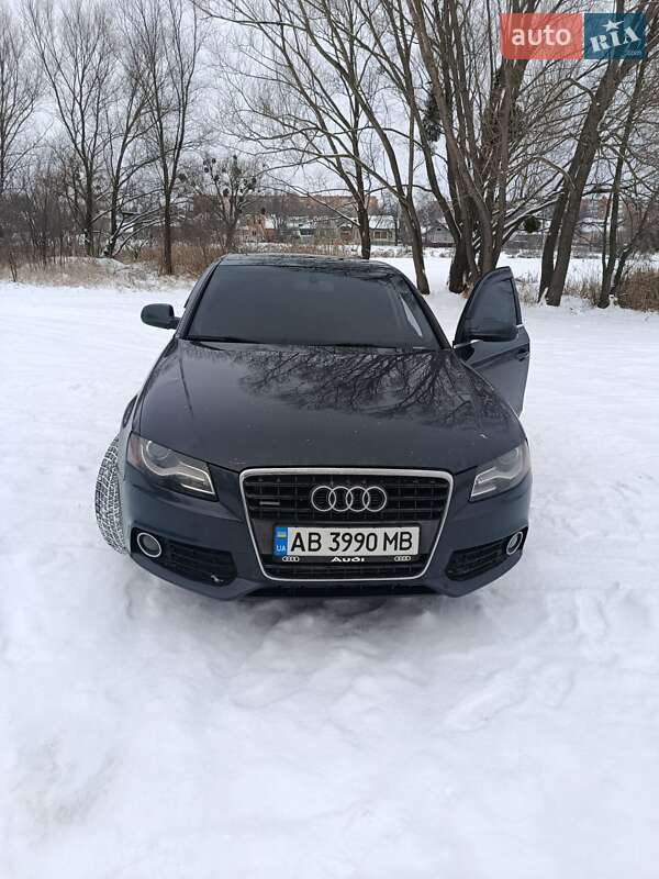 2009 Audi A4, VIN WAUFFAFL3AN007512:plate — фото 1 (autoria)