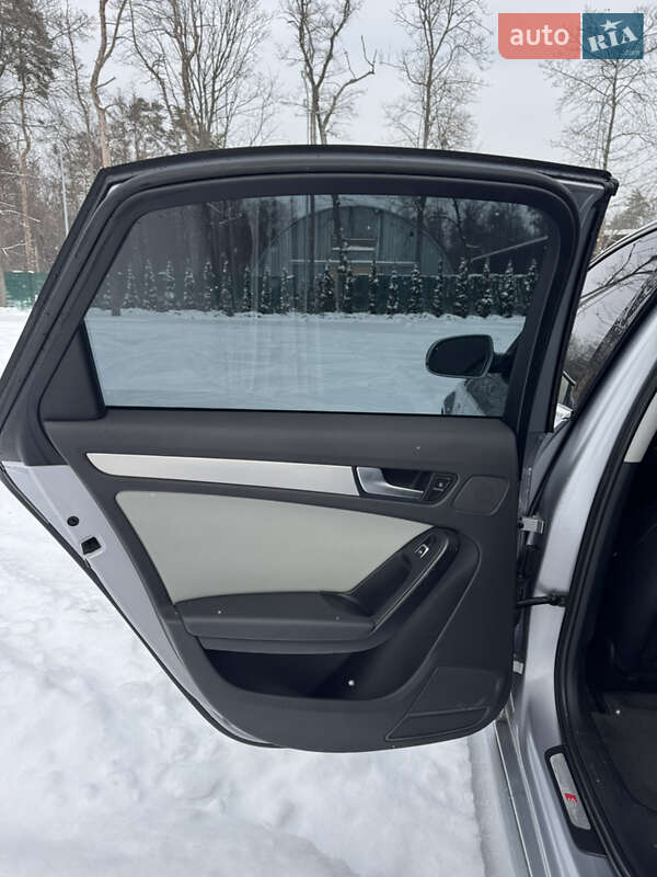 Седан Audi A4 2015 в Харькове