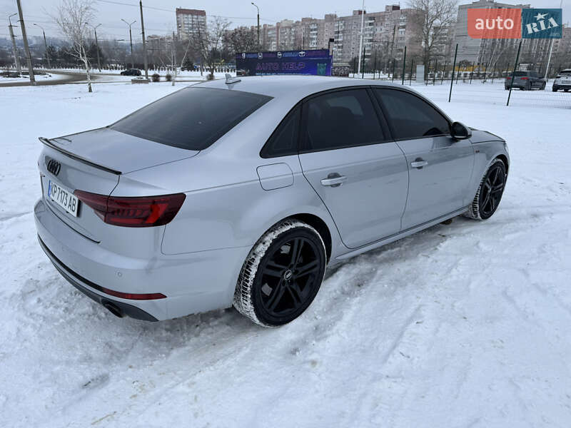 Седан Audi A4 2017 в Запоріжжі
