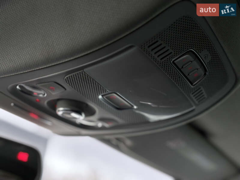 Седан Audi A4 2013 в Тернополі