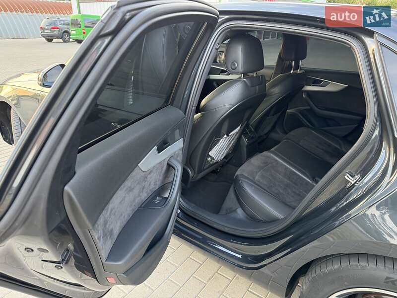 Седан Audi A4 2016 в Житомирі