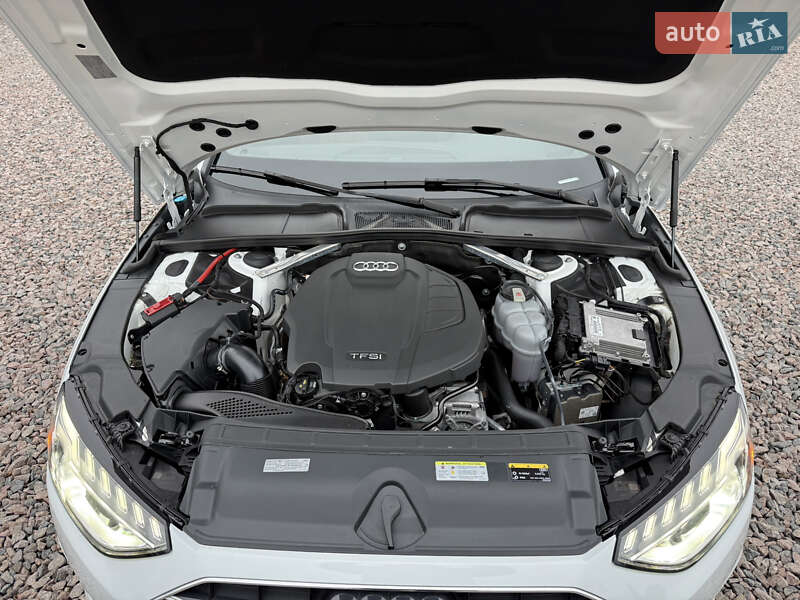 Седан Audi A4 2020 в Києві