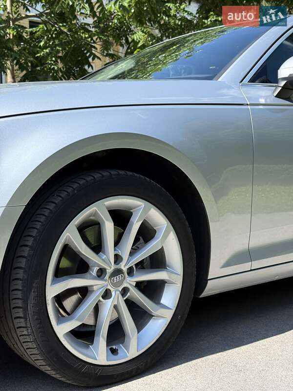 Седан Audi A4 2019 в Чернігові фото 2 Седан Audi A4 2019 в Чернігові