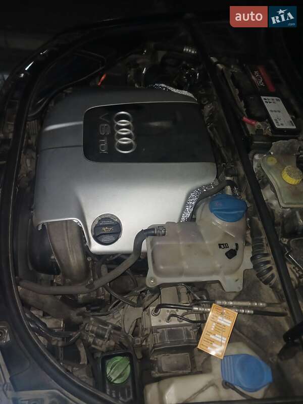 Универсал Audi A4 2004 в Черноморске