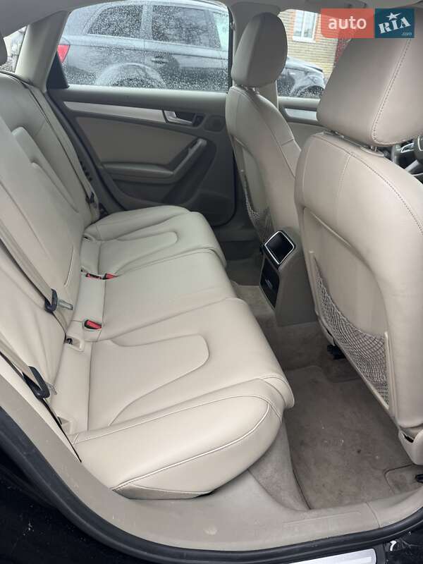 Седан Audi A4 2011 в Броварах