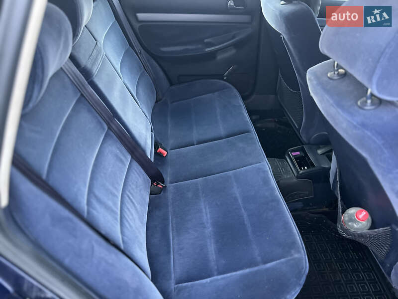 Универсал Audi A4 1998 в Чернигове
