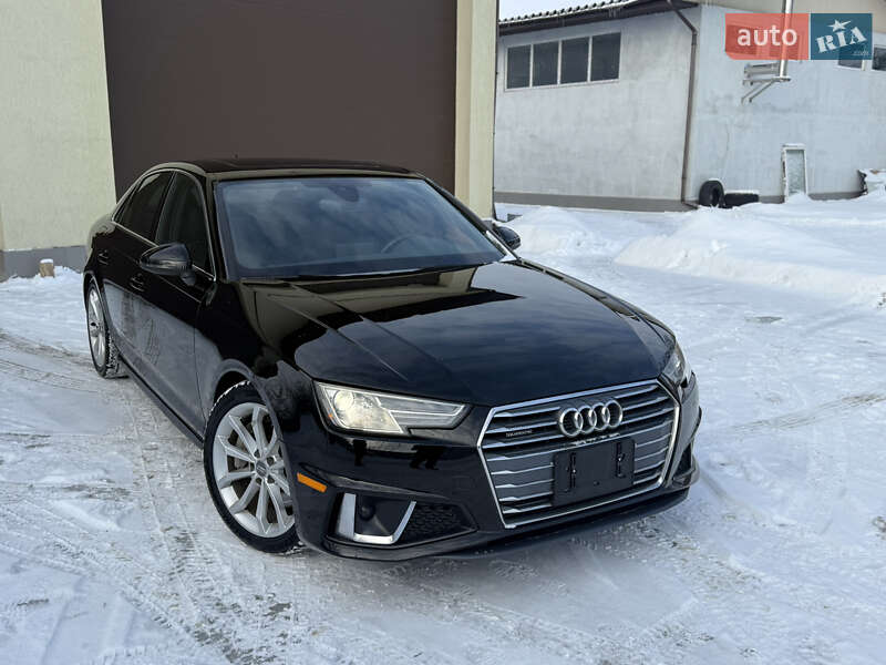 Седан Audi A4 2019 в Киеве