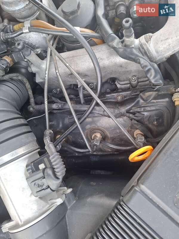 Универсал Audi A4 2002 в Полтаве